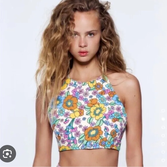 Zara boho floral halter crop top - Picture 2 of 5